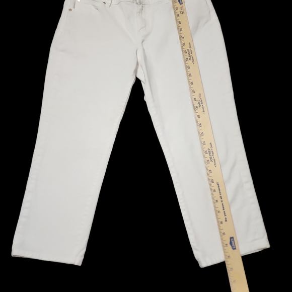 Jlo white Capri pants 14P women's - Picture 3 of 8